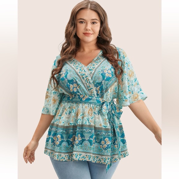 BloomChic Plus Size XL Floral Print Ruffles Belted Blouse us14-16 - Picture 3 of 5